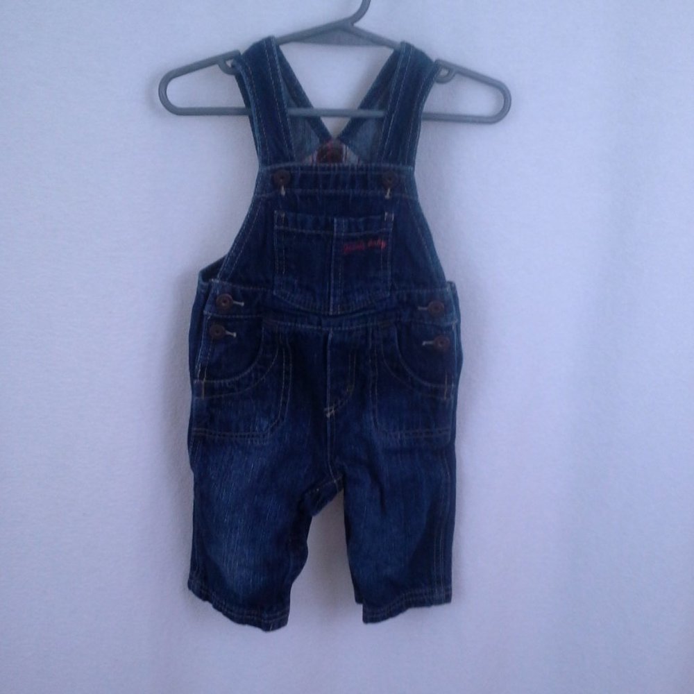 Oshkosh genuine baby overalls Size 9M Cotton Blue denim Pockets Snap crotch
